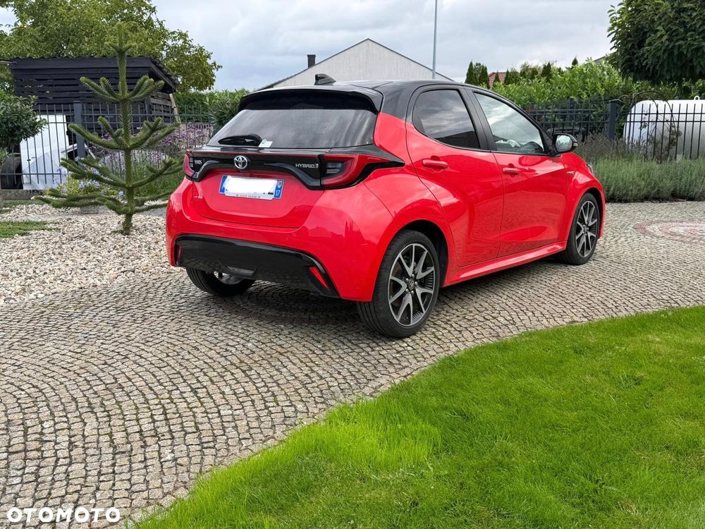 Toyota Yaris Hybrid 1.5 Premiere Edition - 8