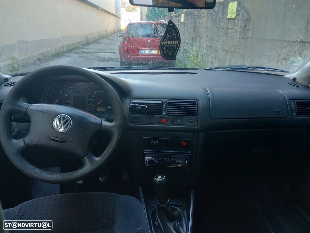 VW Golf 1.4i Confort - 2
