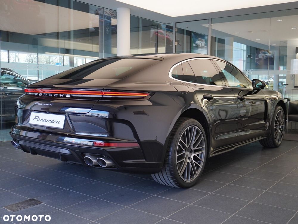 Porsche Panamera 4 - 15