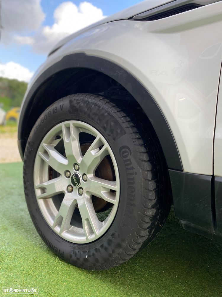 Land Rover Range Rover Evoque 2.2 eD4 Dynamic - 17