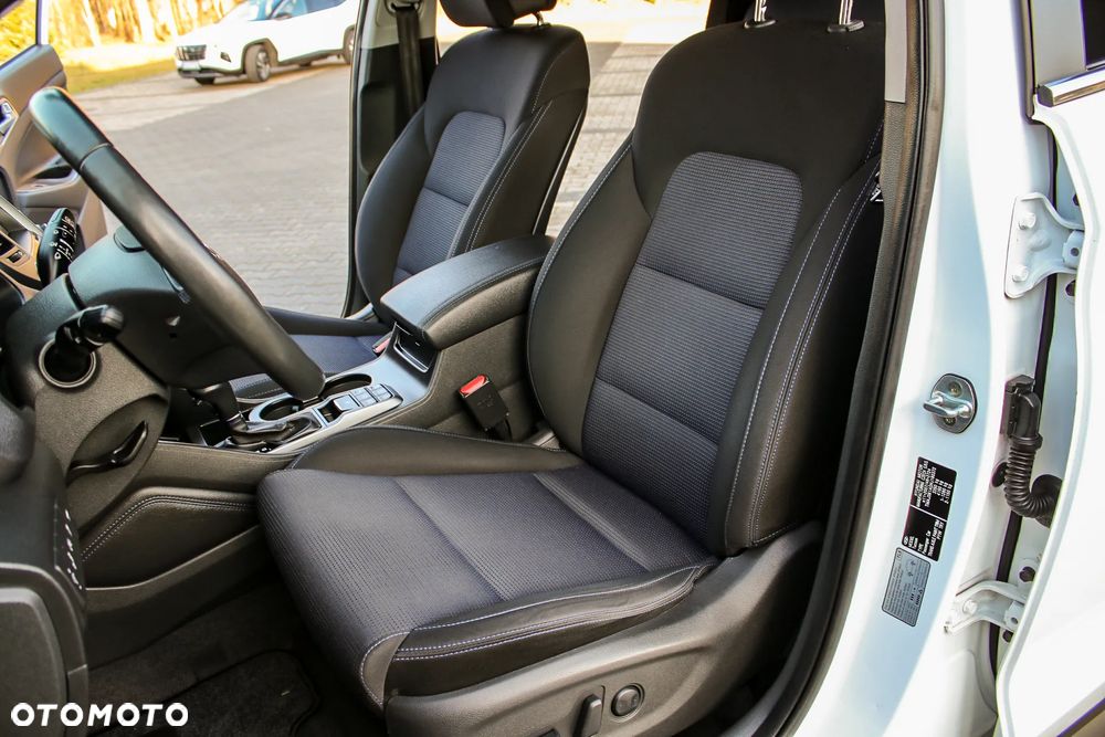 Hyundai Tucson 2.0 CRDI 4WD Automatik Premium - 29