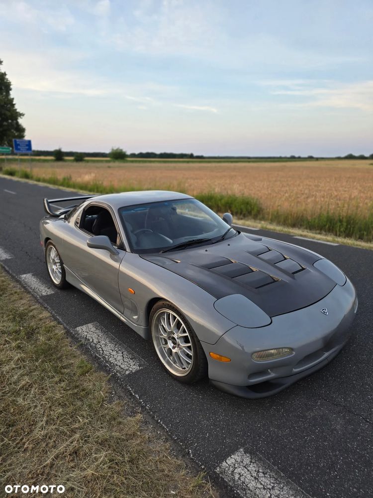 Mazda RX-7 - 11