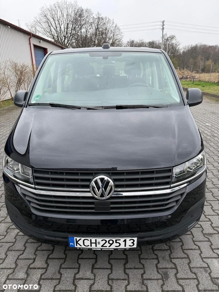 Volkswagen Caravelle - 1