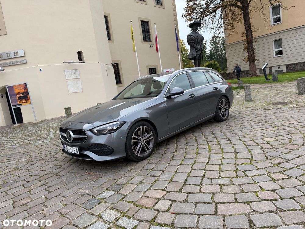 Mercedes-Benz C-Class 2023 photo 2