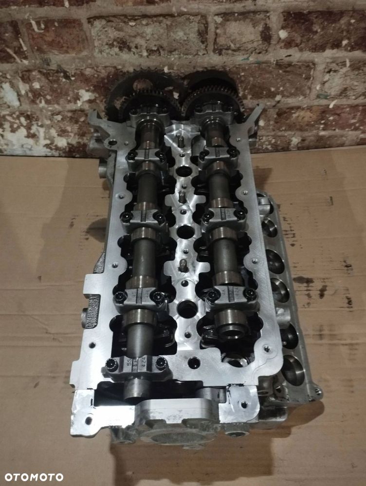 LEWA GŁOWICA SILNIKA 90352085F JEEP GRAND CHEROKEE WK2 3.0 CRD V6 - 9