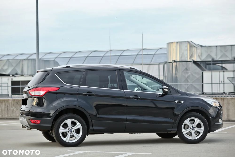 Ford Kuga 2.0 TDCi 2x4 SYNC - 17