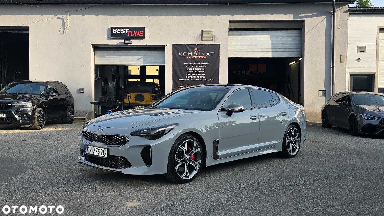 Kia Stinger 3.3 T-GDI V6 GT AWD - 2