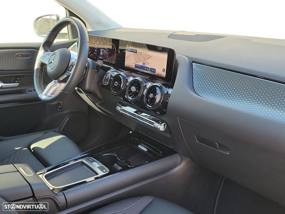 Mercedes-Benz B 180 d 8G-DCT Progressive Advanced - 14