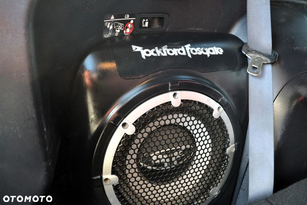 Mitsubishi Outlander 2.4 Intense + CVT - 35