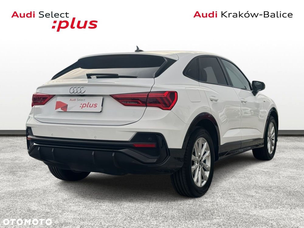 Audi Q3 Sportback - 36