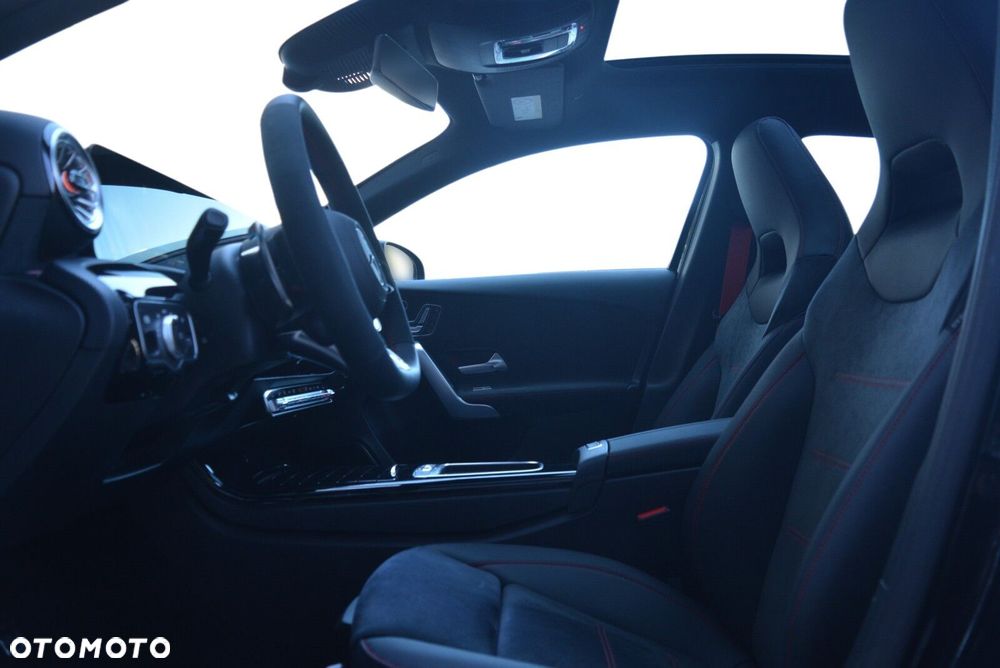 Mercedes-Benz Klasa A 45 S AMG 4-Matic 8G-DCT - 7