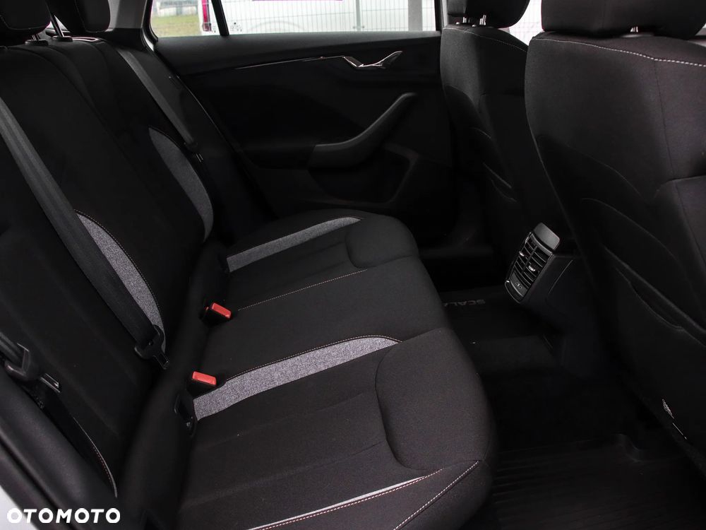 Skoda Scala 1.0 TSI Selection DSG - 12