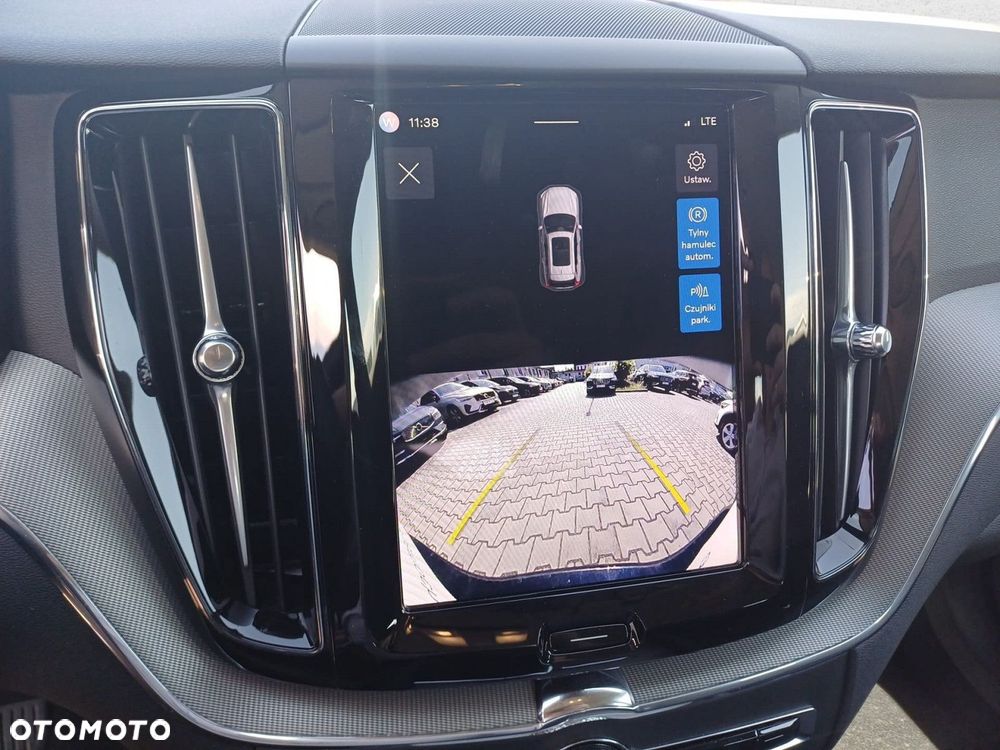 Volvo XC 60 - 21