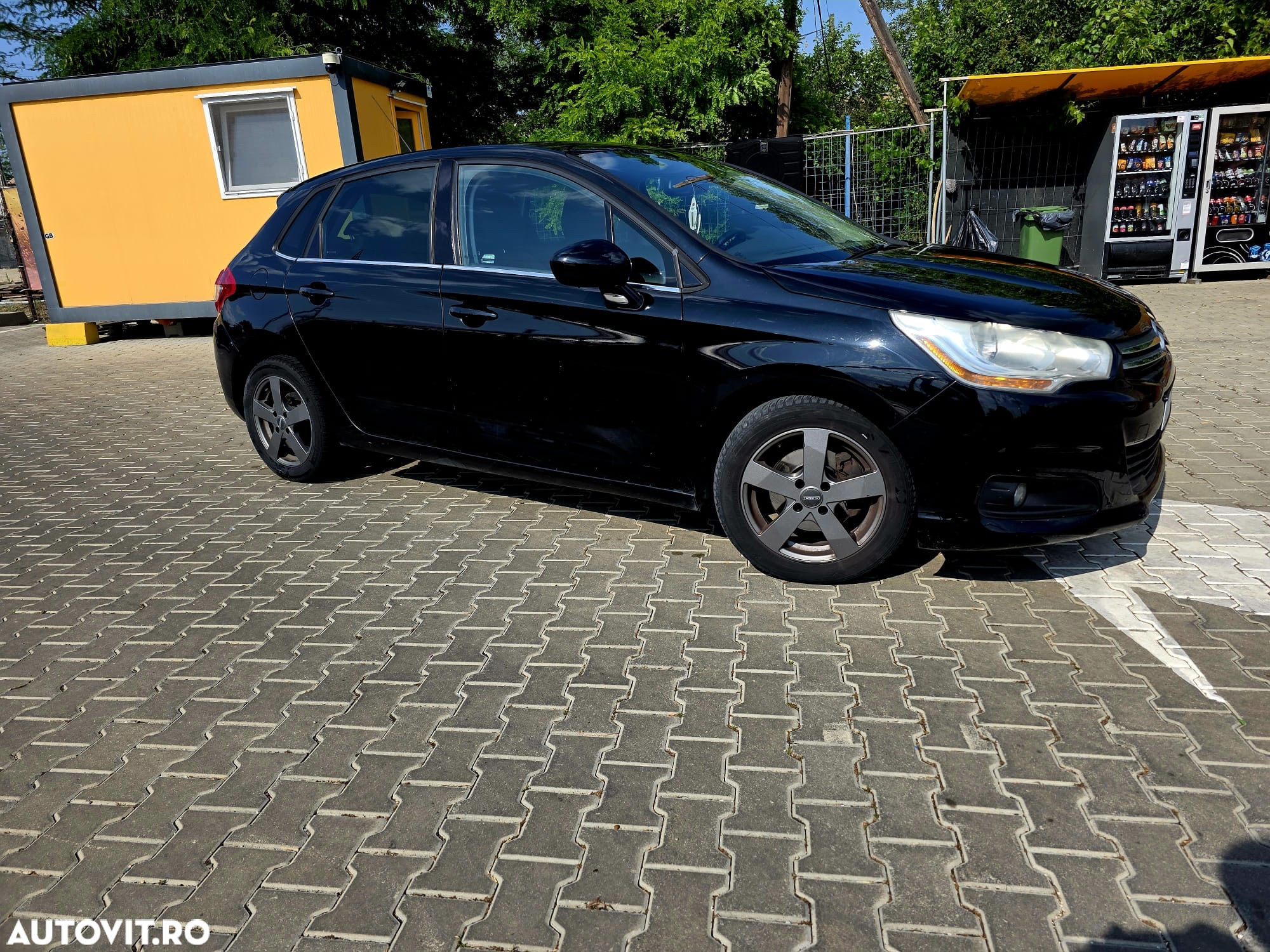 Citroën C4 1.6 e-HDi FAP Exclusive - 2