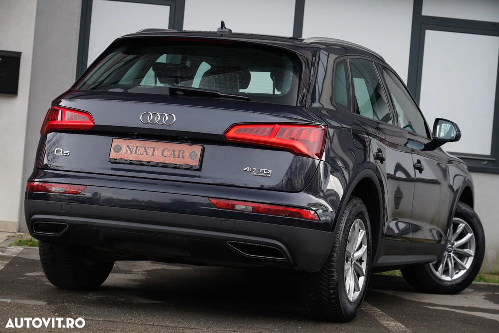 Audi Q5 40 TDI quattro S tronic design - 4