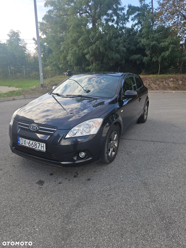 Kia ProCeed 1.4 CVVT Dream-Team Edition - 18