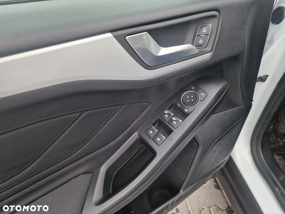 Ford Focus SW 1.5 TDCi DPF S&S - 21