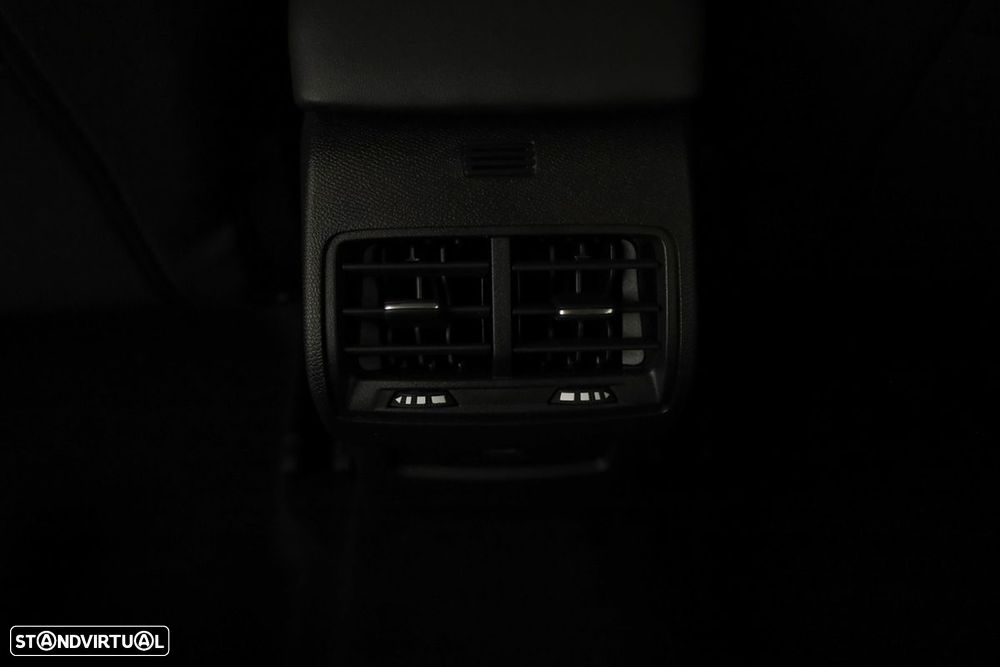 Citroën C4 1.2 Hybrid Max e-DSC6 - 24