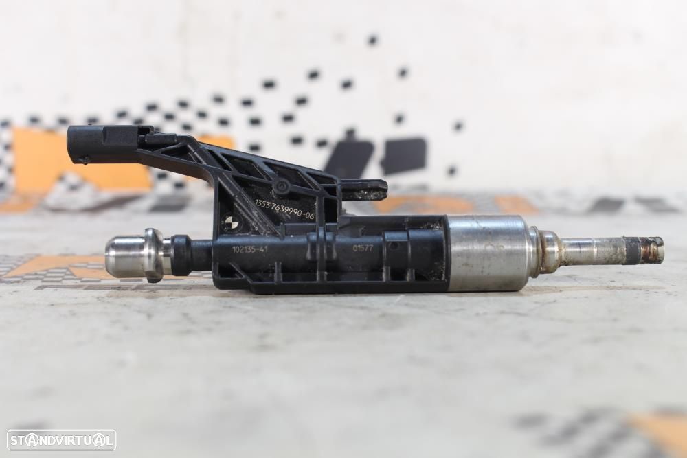 Injetor Bmw 1 (F20)  13537639990 / 7639990 / 0261500539 - 5
