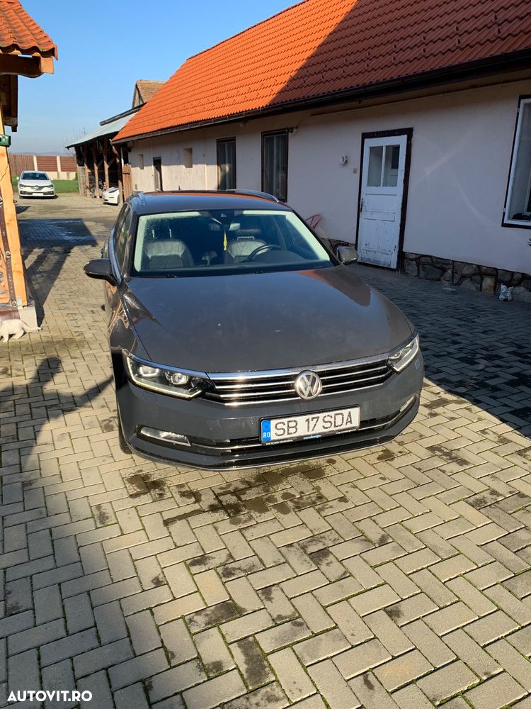 Volkswagen Passat 2.0 TDI DSG Highline - 10