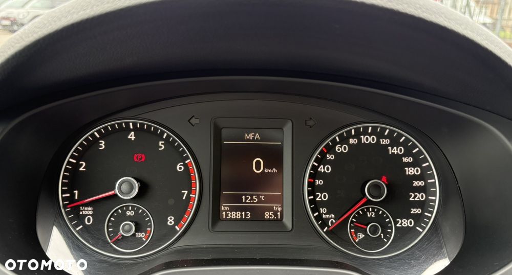 Volkswagen Jetta 1.4 TSI Highline - 13