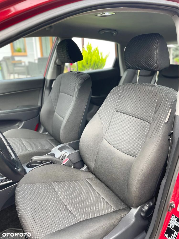 Hyundai i30 1.4 Comfort - 12