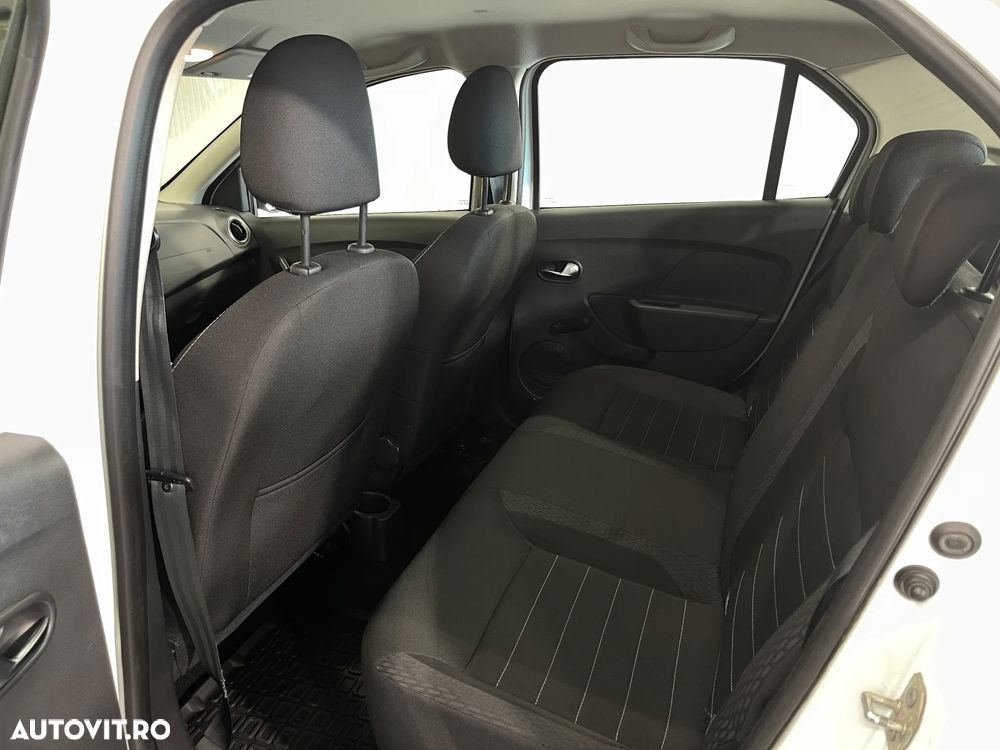 Dacia Logan 1.5 Blue dCi Laureate - 11