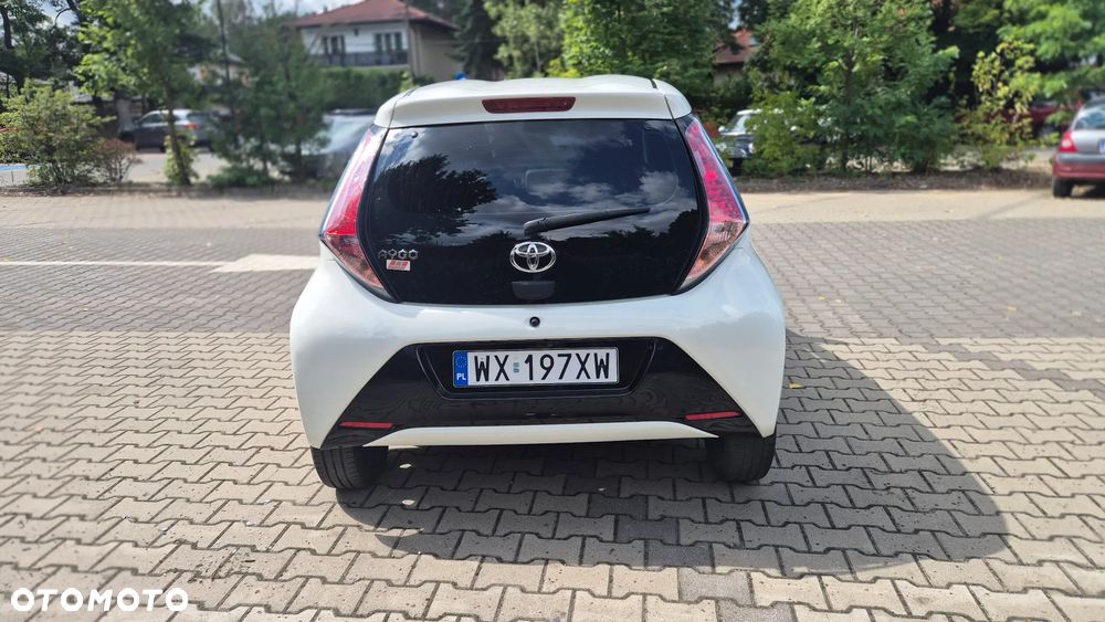 Toyota Aygo x-clusiv - 5