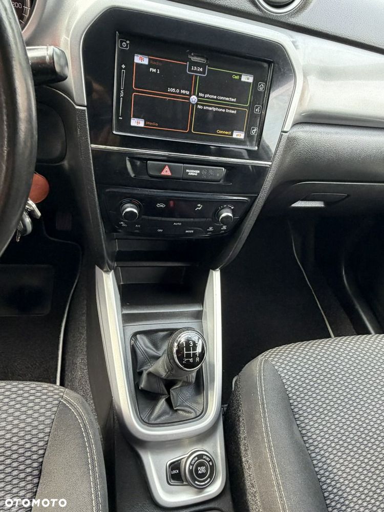 Suzuki Vitara 1.6 Premium 4WD - 9