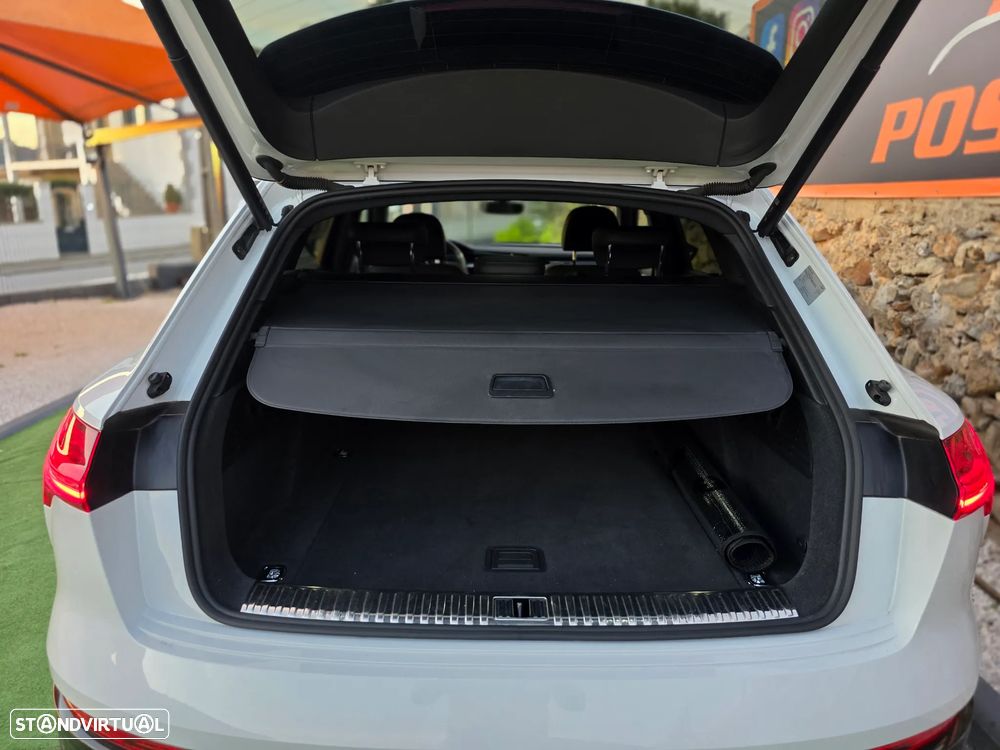 Audi Q8 e-Tron 50 quattro S line - 27