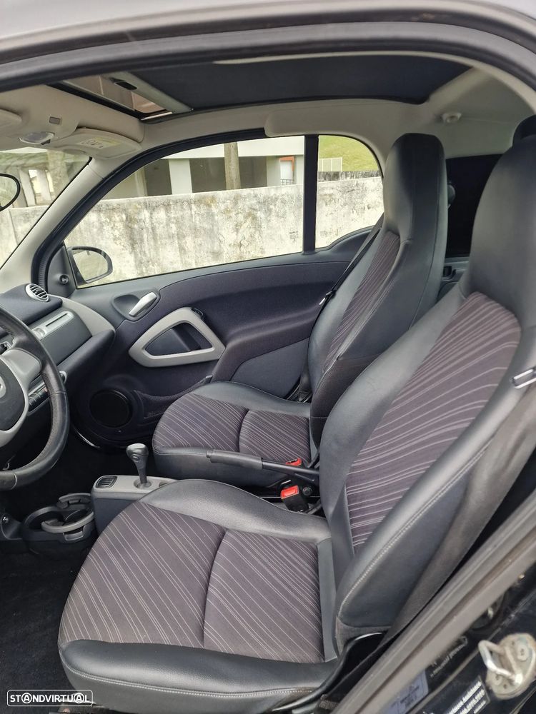 Smart ForTwo Coupé cdi softouch passion dpf - 14