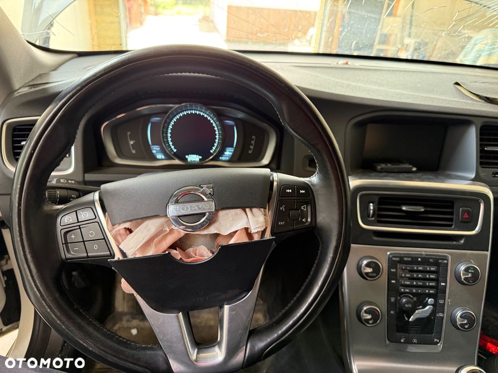 Volvo V60 D3 Base - 10