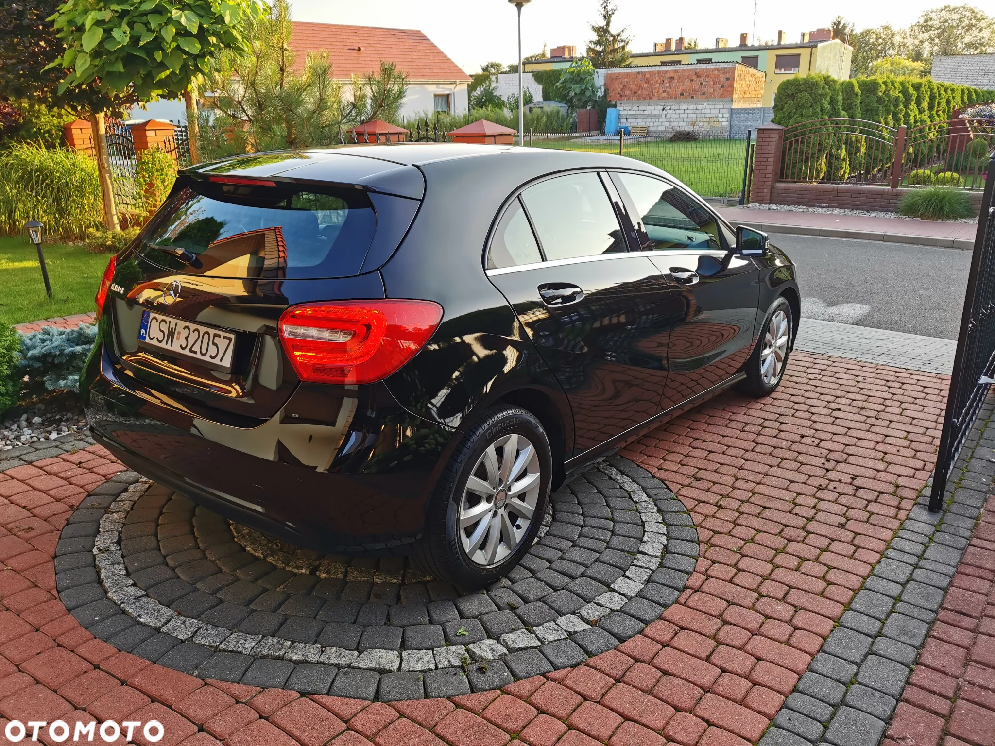 Mercedes-Benz Klasa A 180 Activity Edition - 6