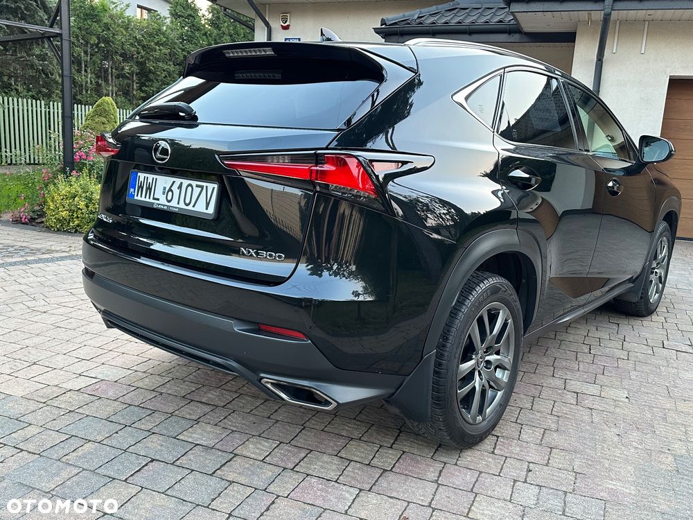 Lexus NX 300 Comfort AWD - 20