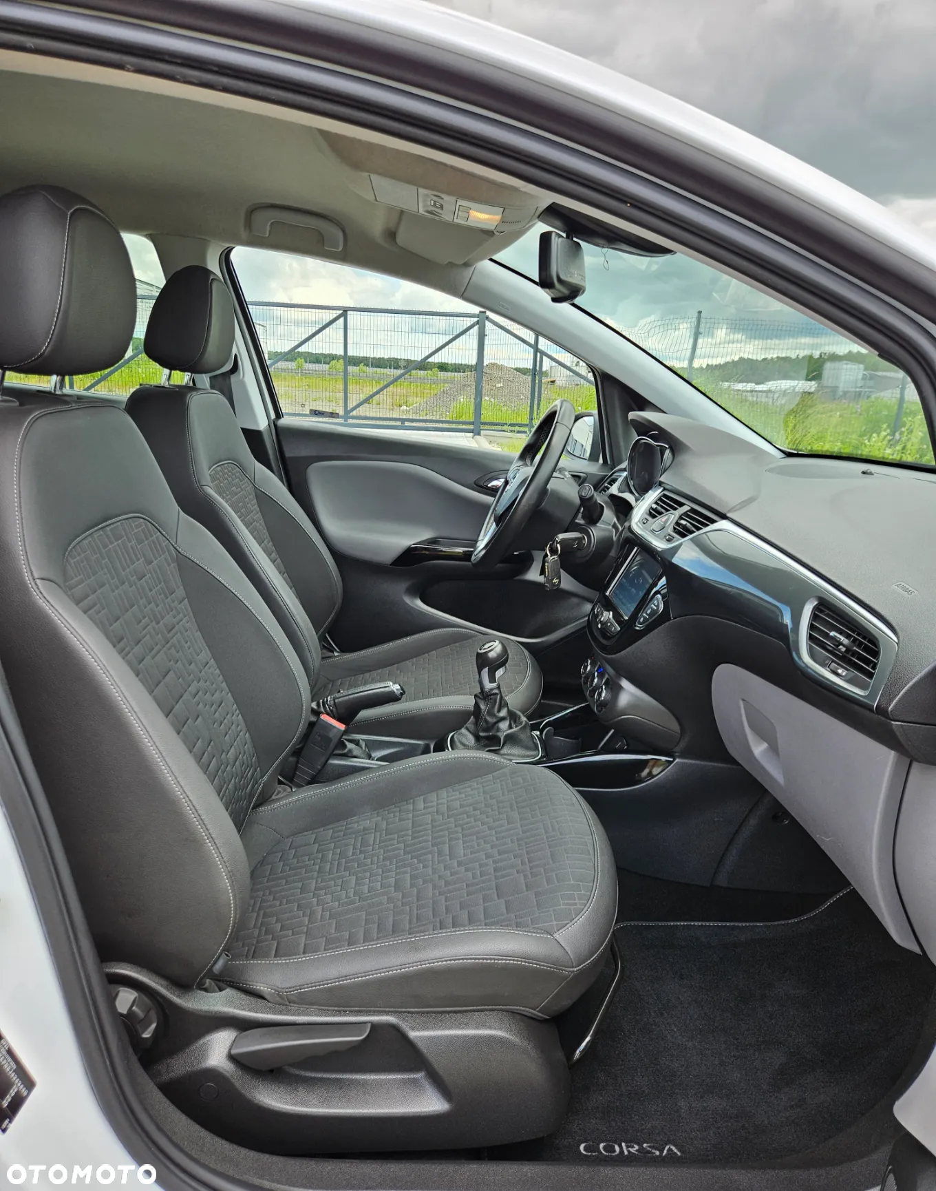 Opel Corsa 1.4 T Cosmo S&S - 9