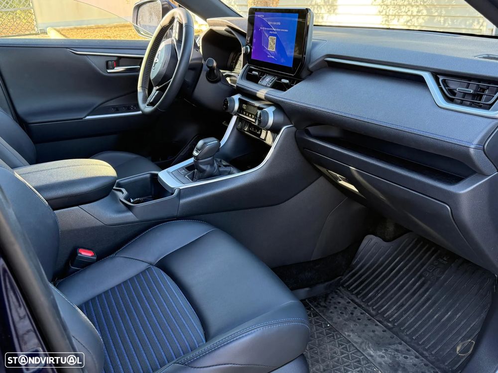 Toyota RAV4 - 7