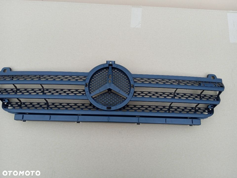 MERCEDES SPRINTER 00- ATRAPA NOWA - 1