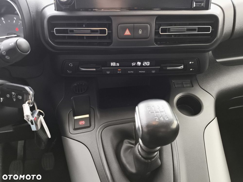 Toyota Proace City Verso 1.5 D-4D Family - 22