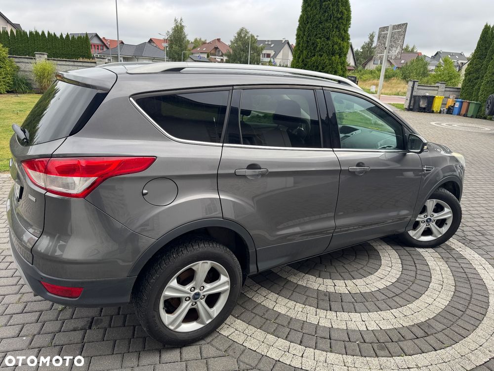 Ford Kuga 1.6 EcoBoost 2x4 Trend - 10