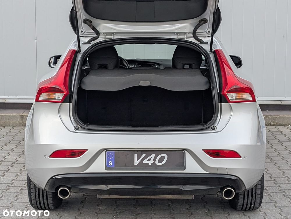 Volvo V40 T4 Drive-E Momentum - 6