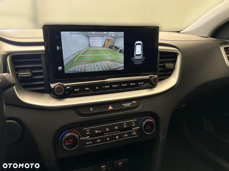 Kia Ceed 1.5 T-GDI M - 17