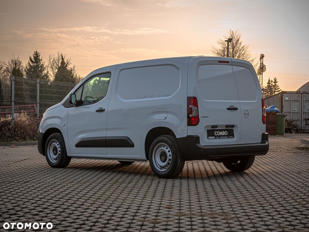 Opel COMBO CARGO FURGON M DIESEL 100KM MANUAL - 8