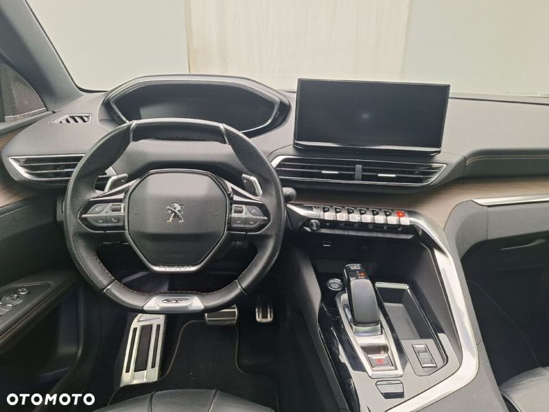 Peugeot 3008 1.6 PureTech HYbrid4 GT Line S&S EAT8 - 8