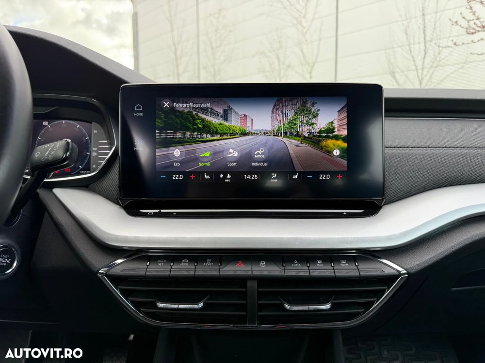 Skoda Octavia 2.0 TDI Premium Edition - 26