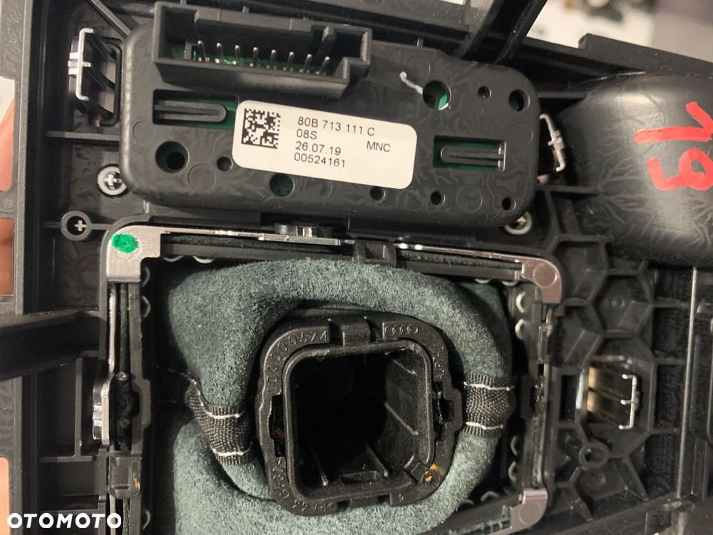 LEWAREK GAŁKA ZMIANY BIEGÓW AUDI A4 B9 SKÓRA PERFOROWANA 8W1713041N - 9