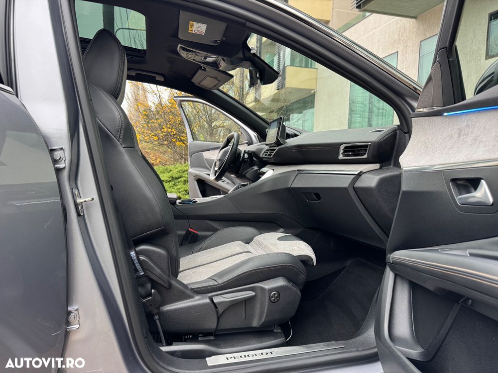 Peugeot 3008 PHEV 300 EAT8 4X4 GT - 9