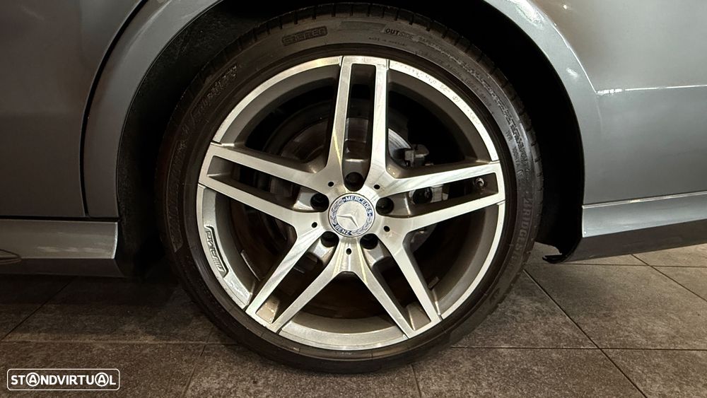 Mercedes-Benz E 250 BlueTEC Avantgarde Auto. - 44