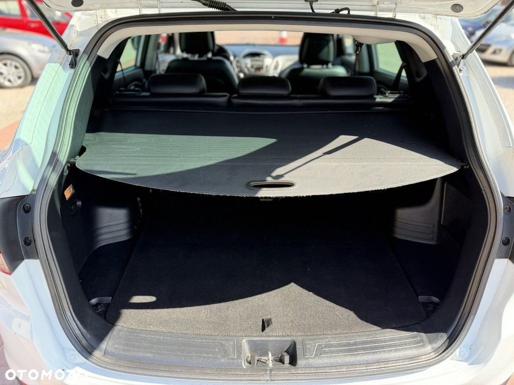 Hyundai ix35 2.0 4WD Premium - 25