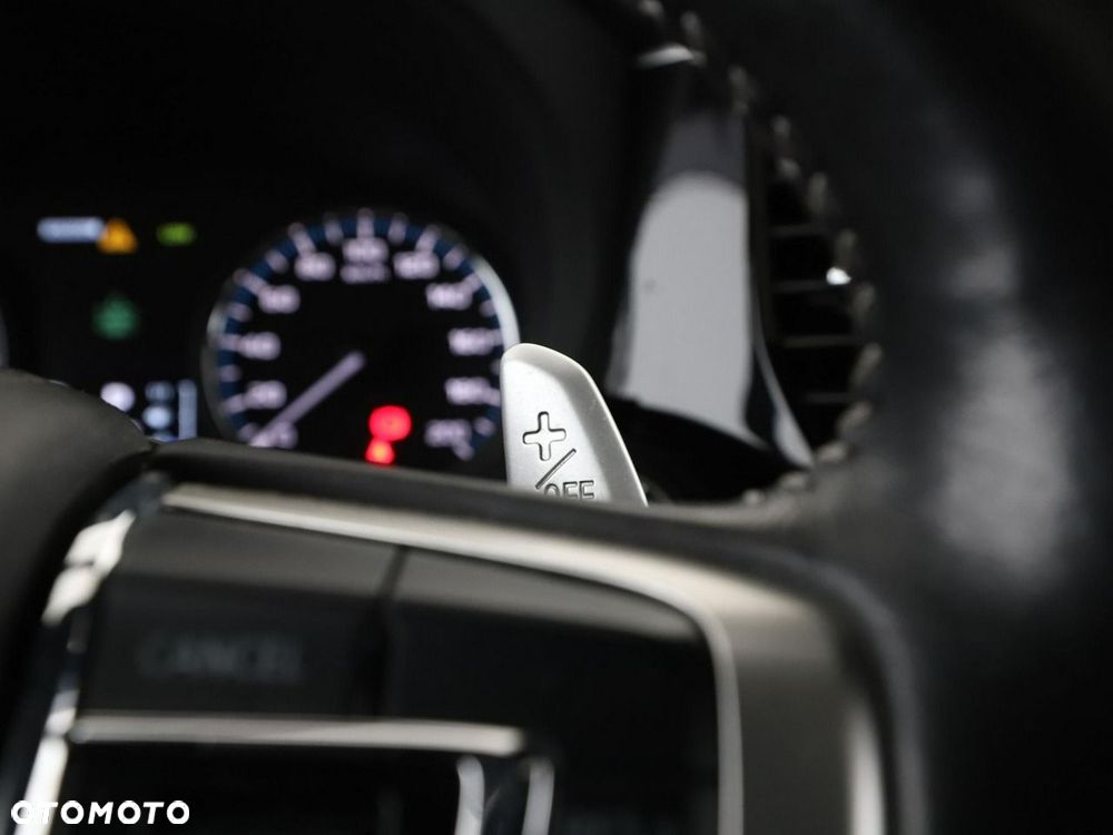 Mitsubishi Outlander 2.4 4WD Top - 33