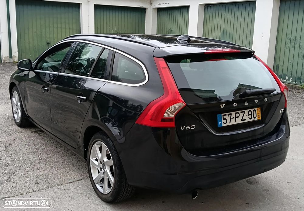 Volvo V60 1.6 D2 Momentum Eco - 5